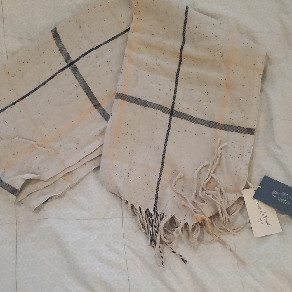 Universal Thread Plaid Fringe Scarf